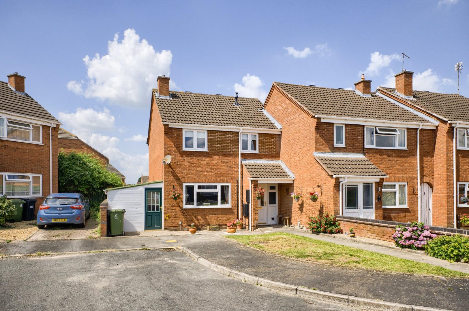 3 Bedroom Property For Sale in Leamington Spa £280,000